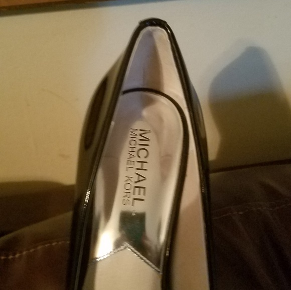 Michael Kors platform heels - Picture 4 of 4